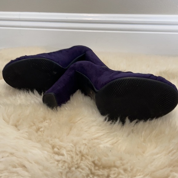 Prada Suede Pumps Authentic - Picture 4 of 12